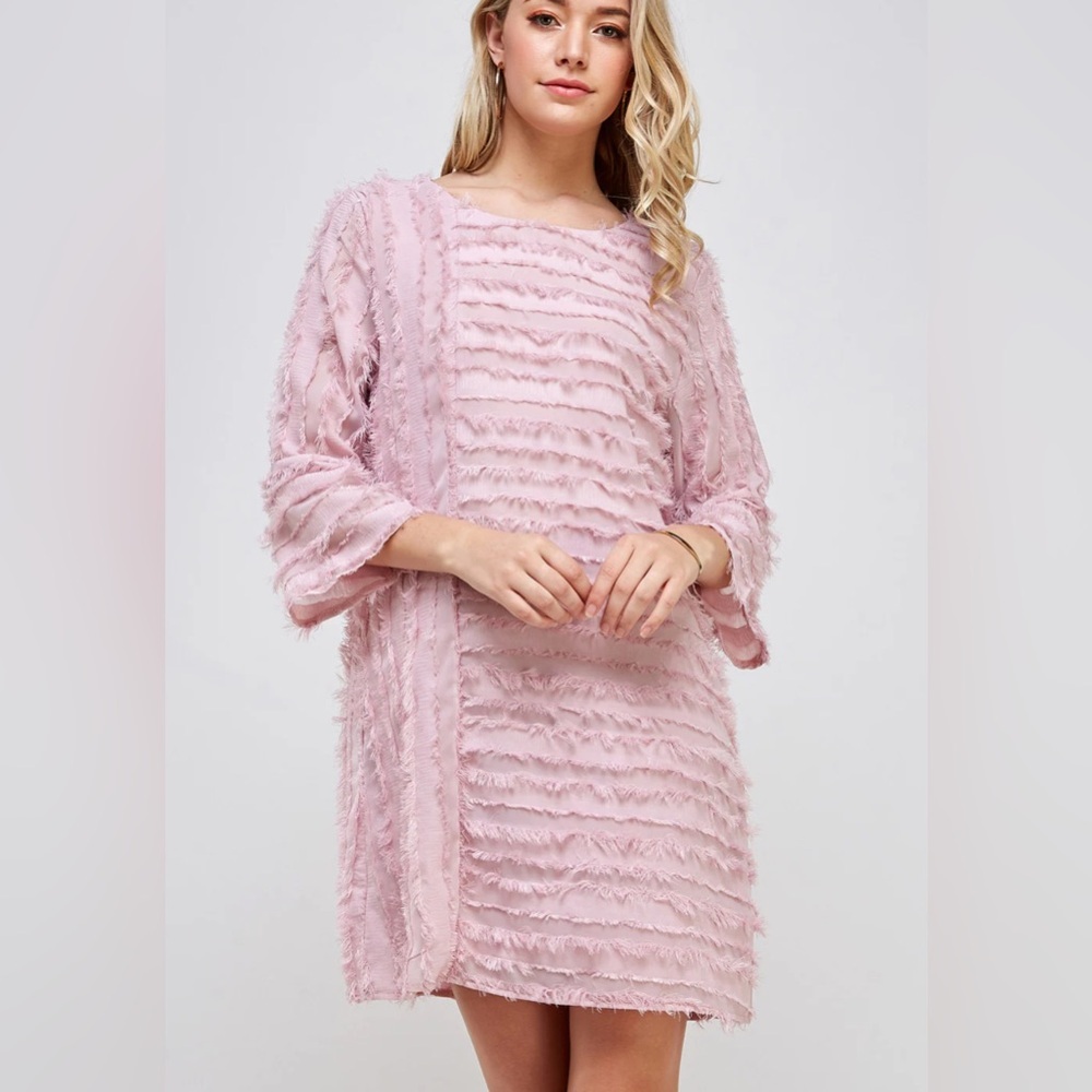 Solution Elegant Pink Textured 3/4 Length Trumpet Sleeve Fuzzy Texture Dress